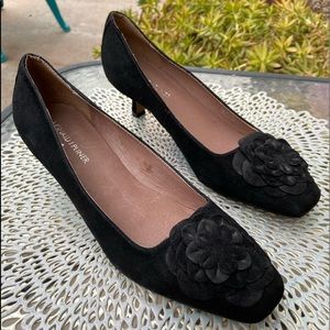 Donald J Pliner Black Suede Kitten Pumps Size 9